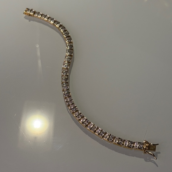 Gold plated 925 Silver Tennis Bracelet - Picture 3 of 9